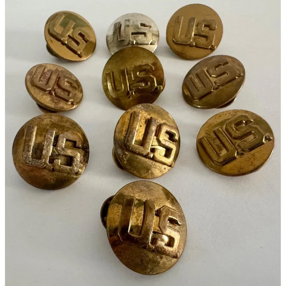 Lot of 10 Vintage US Military WWII Army Uniform Collar Buttons Brass Metal - Picture 3 of 4